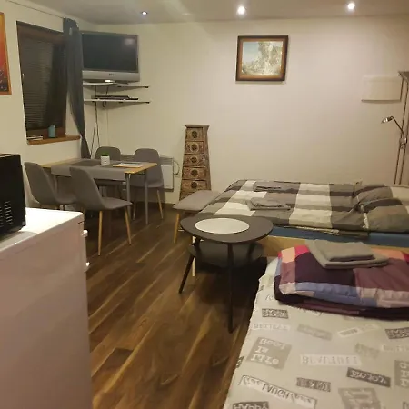 فيلة Ranto Terchova I Family House & Apartment *